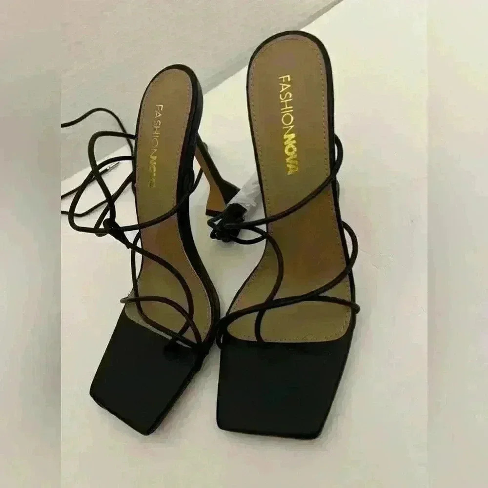 Fashionnova heels